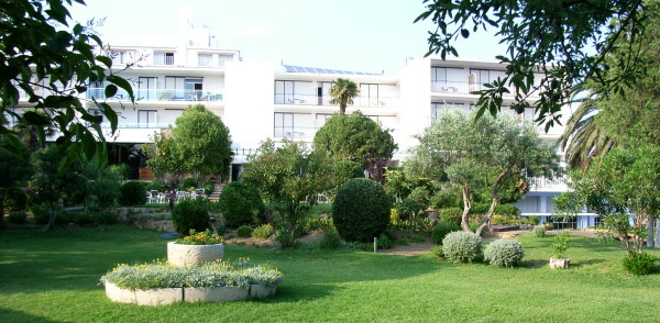 Hotel Alga: Garten